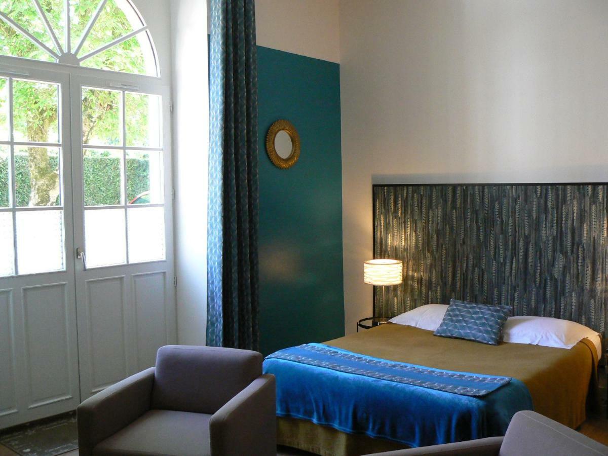 Les Tulipiers, Parking Securise, Lit Queen-Size, Le Port Du Mans Le Mans Eksteriør bilde